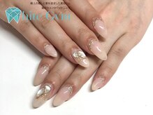ホワイトジム(White Gym)/持ち込みデザインネイル