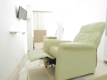 アイボリー(ivory)の写真/矢場町駅すぐの好立地！全席リクライニングソファーで快適♪上質な寛ぎ空間×ハイレベルな施術☆個室有り！