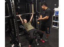 パーソナルトレーニングスタジオeF-foria[エフフォリア] 都立大・柿の木坂店