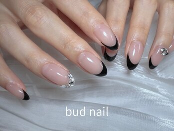 バドゥネイル(bud nail)/持ち込みデザイン　フレンチ