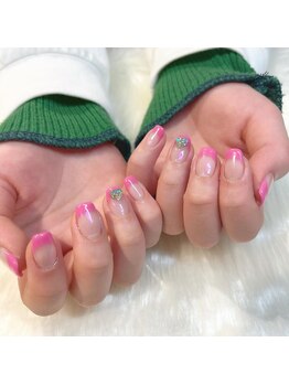 ノラ シブヤ(NORA SHIBUYA)/オーロラネイル/フレンチネイル