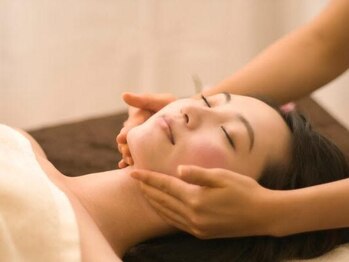 ルフル(rufleu)の写真/剥離なしで肌深部にアプローチ*潤い・艶・引き締め・透明感を叶える水光コラーゲンピール☆