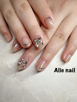 アリーネイル(Alie nail)/
