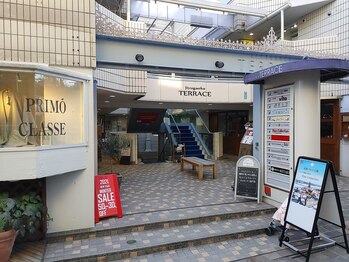 ケヤキ(KEYAKI)/自由が丘テラスの入口