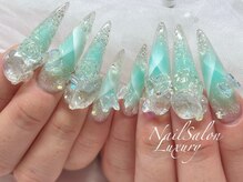 ネイルサロンラグジュアリー 梅田店(LUXURY)/ティファニーブルー