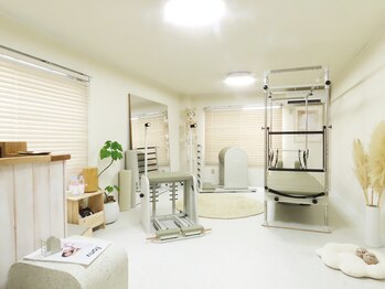 リビピラティス(liv pilates)