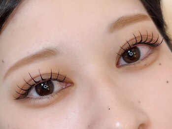 プティ アイビューティ 北浜店(peTiT eyebeauty)の写真/似合わせ施術で満足度◎フラットラッシュ,LED,アンドヘルシー,まつげパーマ,バインドロック,眉毛などあり★