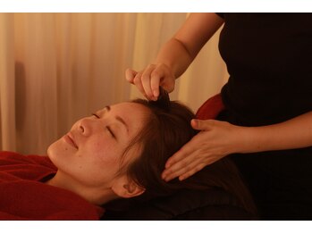 エンザイム スパ(enzyme spa)/８　二次発汗中セラピー多数あり