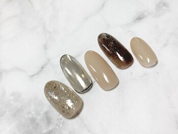 ネイルアンドアイラッシュサロン ミッタ(Mitta)/¥7500-