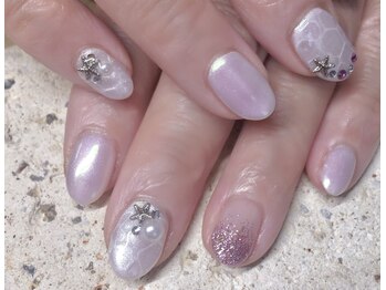 ネイルサロン アテナ(Athena)/持ち込みアート