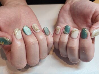 アールエム(Rm)/11月◎ネイル