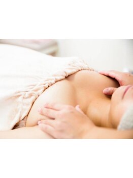 バストラインを整えたい