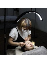 ベースバイループ(BASE BY LOOP)/ビジネスウーマンの仕事前