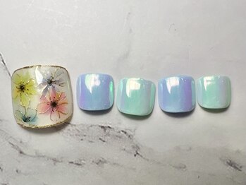 ネイルブレイク リリア(Nail Break lilia)/【初回オフ無料】フラワーネイル