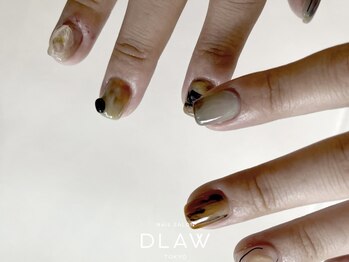 ドロウラピリィ トカ(DLAW Lapilie/toka)/ニュアンスネイル