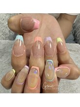 ジーニー(Genie)/フレンチネイル 夏ネイル