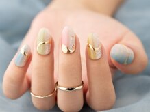 ヴァンネイル みなとみらい馬車道(VINGT NAIL)/大人カラフル