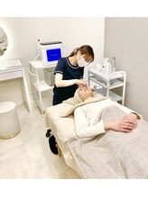 ホワイトラボ 四条烏丸(White labo)/毛穴ケア◆ハイドロフェイシャル