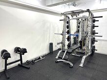 ベイシス 浜松町店(BASIS)の雰囲気（キレイな個室で人目を気にせずトレーニングに集中できます！）
