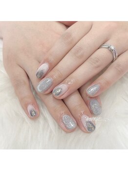 エクルビューティーツー(ECRU Beauty 2)/くすみブルーのニュアンスネイル