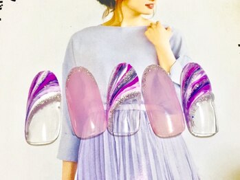 お気軽ビューティエーヴィヒ(Ewig)/10月キャンペーンネイル♪