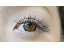 アムール(amour)/ボリュームラッシュ