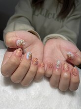 ジョリ チュン(JOLIE TRUONG)/