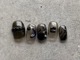 立体ブラックデザイン