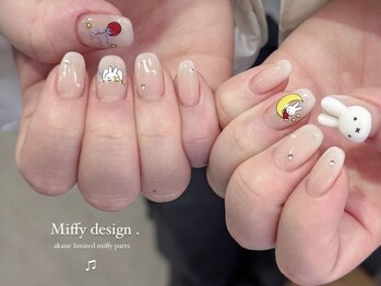 リン 恵比寿(RiN.)/ミッフィーネイル akane