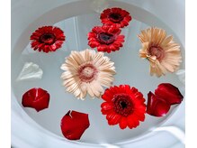 馨和整体院(けいわ整体院)の雰囲気(フラワーフットバスで血行促進、リラックスタイムをお届け♪)