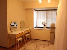 ルナム(Lunam)の雰囲気（ドレッサー完備◎施術後はゆっくりお直しできます＊）