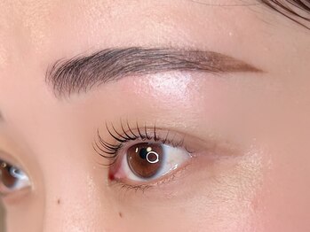 ツムギ アイラッシュ(tsumugi eyelash)/根本から緩やかカール