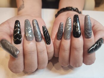 アールエム(Rm)/8月◎ネイル