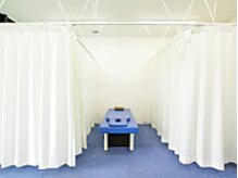 えがお鍼灸整骨院 守山院の雰囲気(カーテンの仕切りがあるので他の人の目線も気にならない◎)