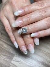 クリーク(CREEK)/グラデーション×Vカット