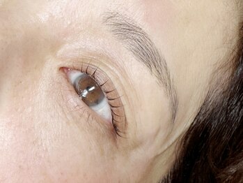 カルペディエム 佐野店の写真/【50代にも映えるまつげパーマ】やりすぎない大人の目元でナチュラル美人に♪高持続パーマで長持ち◎