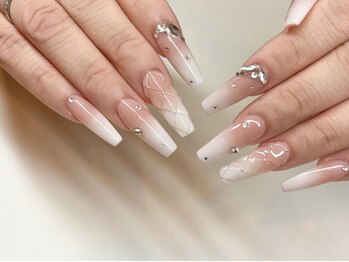 グレイジュ(GREIGE.)の写真/特別なイベントにおすすめ☆長さ出しのスラリと美しいフォルムにこだわりが◎あなたの憧れの綺麗な指先に♪