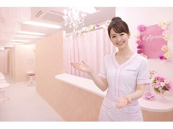 エピジェンヌ 池袋店の写真/圧倒的な脱毛効果で最速でツルツル肌へ♪キワのキワまでしっかり贅沢打ち♪コラーゲン生成を促す美肌脱毛★