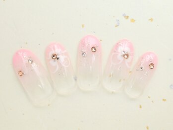 ソワン リュクス(soin luxe)/*luxe nail*（定額￥7000）