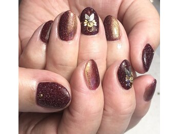 ヘアーアンドネイル ルシア(Hair&Nail Lucia)/大人ゴージャスネイル