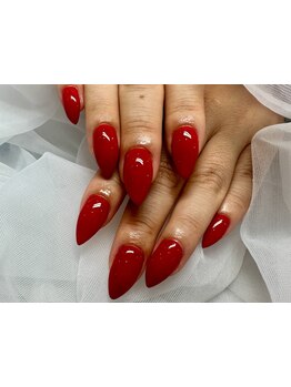 ネイル・アイメニューの同時施術が可能