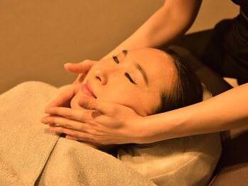 パウワウ プレミアム そごう横浜店(POWWOW Premium)/骨格からリフトup！