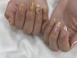 レモンイエロー