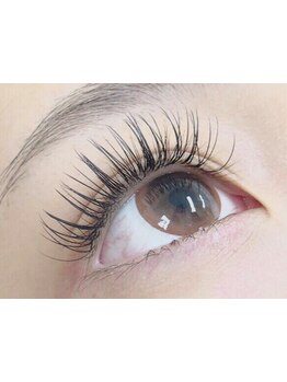 目の形にあったエクステ提案が得意