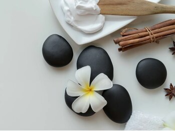 アクア(aqua)/ホットストーン