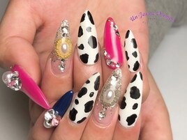 ロング☆ダルメシアンネイル