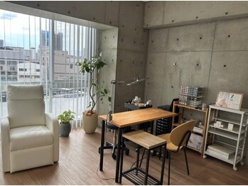 クウ(KUU)の写真/《1対1の隠れ家ネイルサロン》大型店が苦手な方へ。静かなプライベート空間で、自信の持てる手元を叶える*