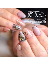 ニュアンス　豹柄ネイル