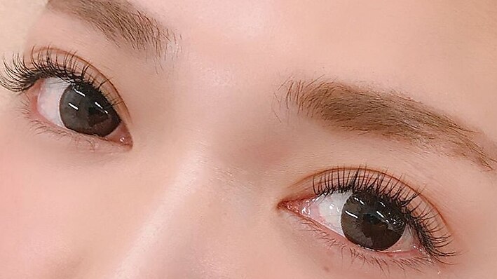 【オフ無料】超軽量×モチ◎柔らかフラットラッシュ130本　￥4,900