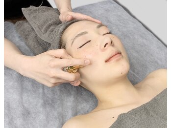 ビレボ マエバシ(BEREVO maebashi)/施術【国産ハーブピーリング】